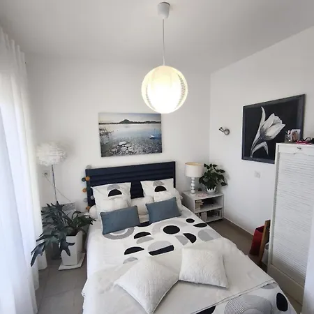 With Garden - Two Pools - Access Apartment *