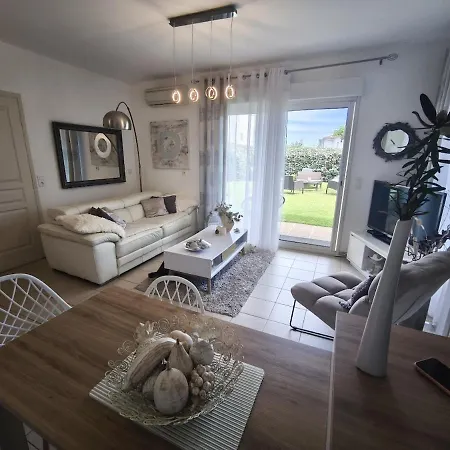 With Garden - Two Pools - Access