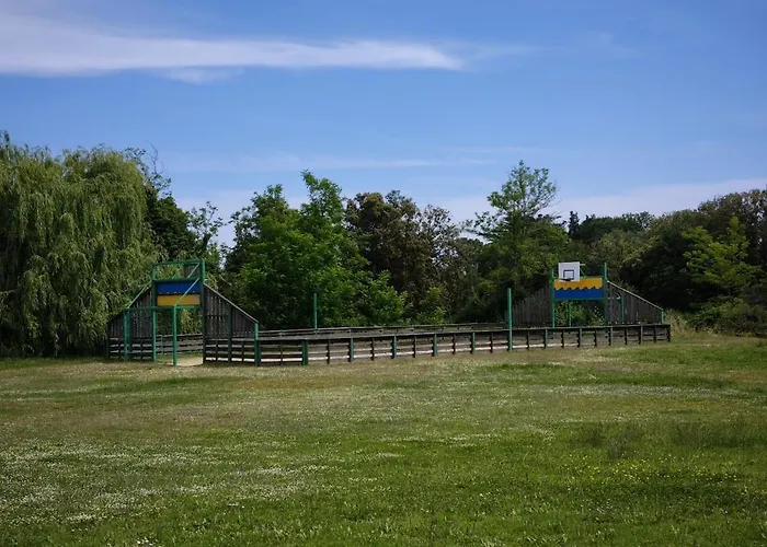 With Garden - Two Pools - Access *